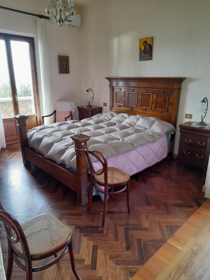 Lovely Place Passignano sul Trasimeno Exterior photo