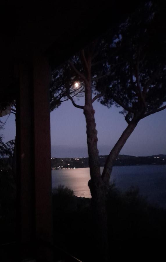 Lovely Place Passignano sul Trasimeno Exterior photo