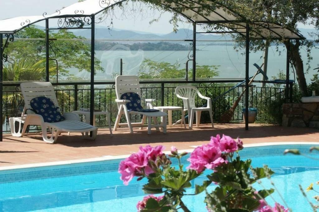 Lovely Place Passignano sul Trasimeno Exterior photo